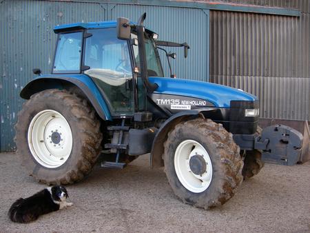 new holland tm 135-pic. 2