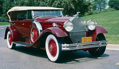 packard deluxe eight-pic. 1
