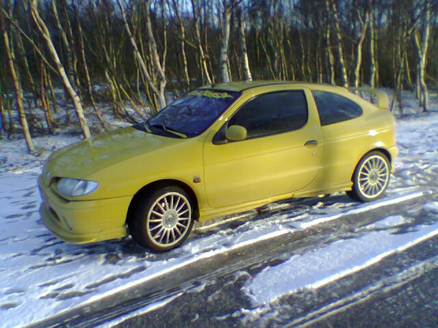 renault megane 2.0 coupe-pic. 1