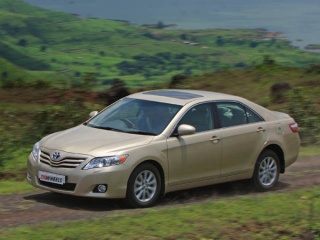 toyota camry 2.4 mt-pic. 3