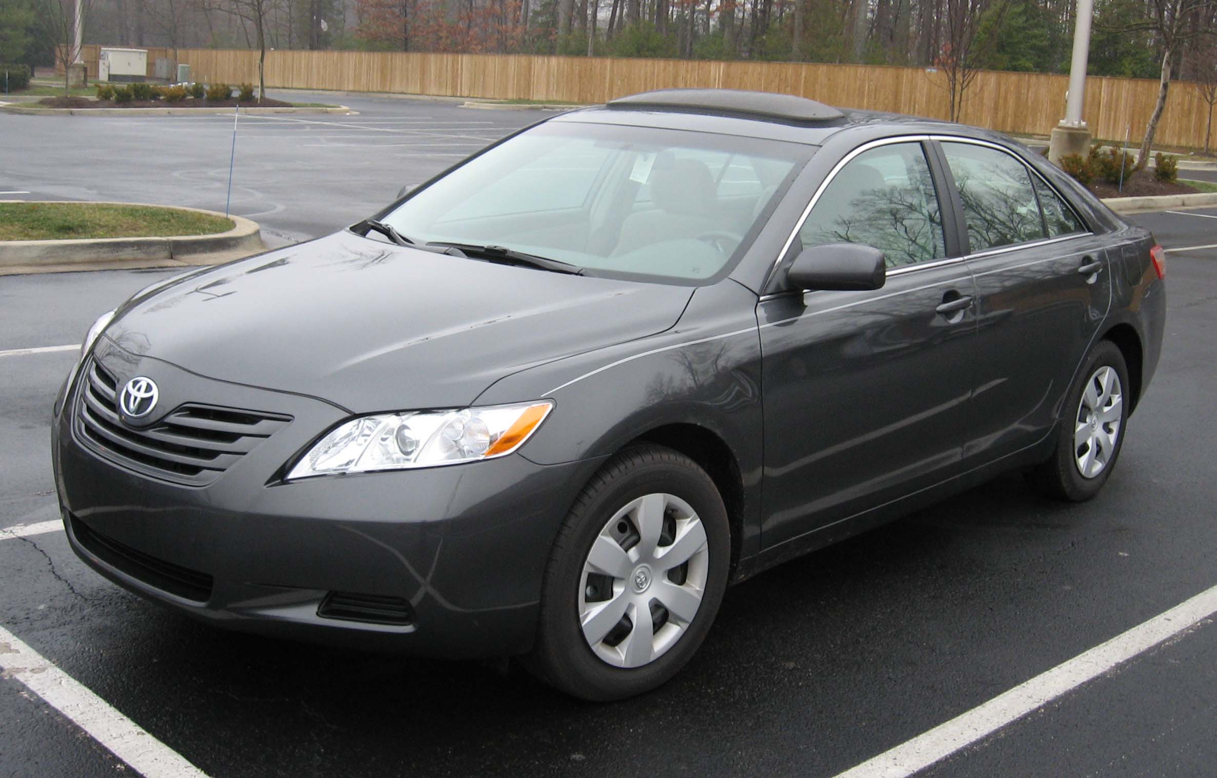 toyota camry le-pic. 1