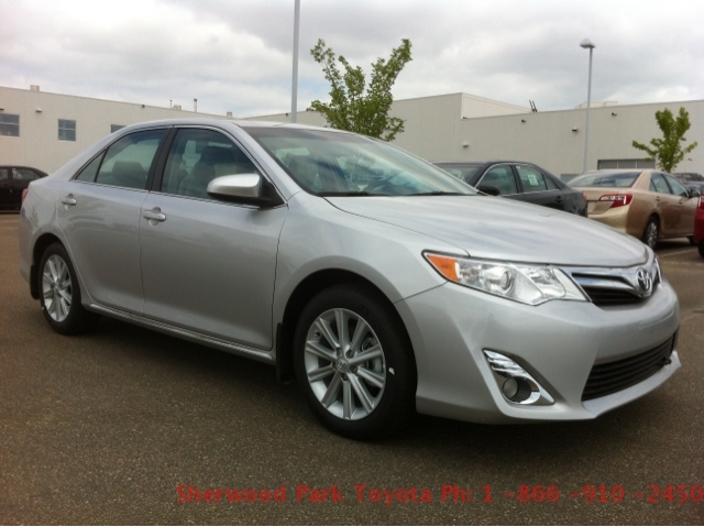 toyota camry standard-pic. 1