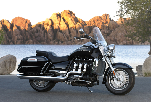 triumph rocket iii touring abs-pic. 1