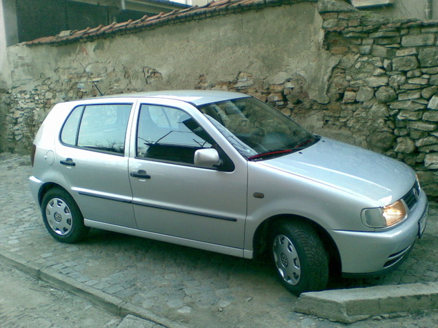 volkswagen polo 1.9 d-pic. 1