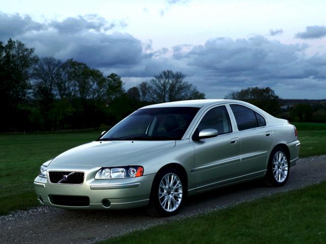 volvo s60 2.5 t awd-pic. 1