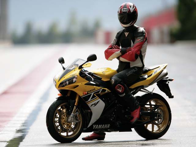 yamaha yzf-r1 limited edition-pic. 2