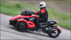 can-am spyder roadster rs