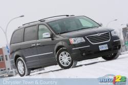chrysler town & country limited