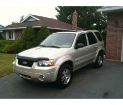 ford escape limited 4x4