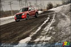 ford escape xlt sport