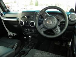 jeep wrangler sahara 3.8