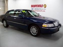 lincoln town car signature limited