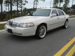 lincoln town car ultimate