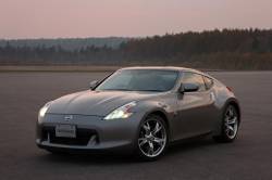 nissan 370z coupe