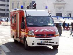 renault 20 ambulance