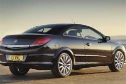 vauxhall astra twin top