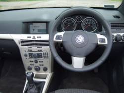vauxhall astra twin top